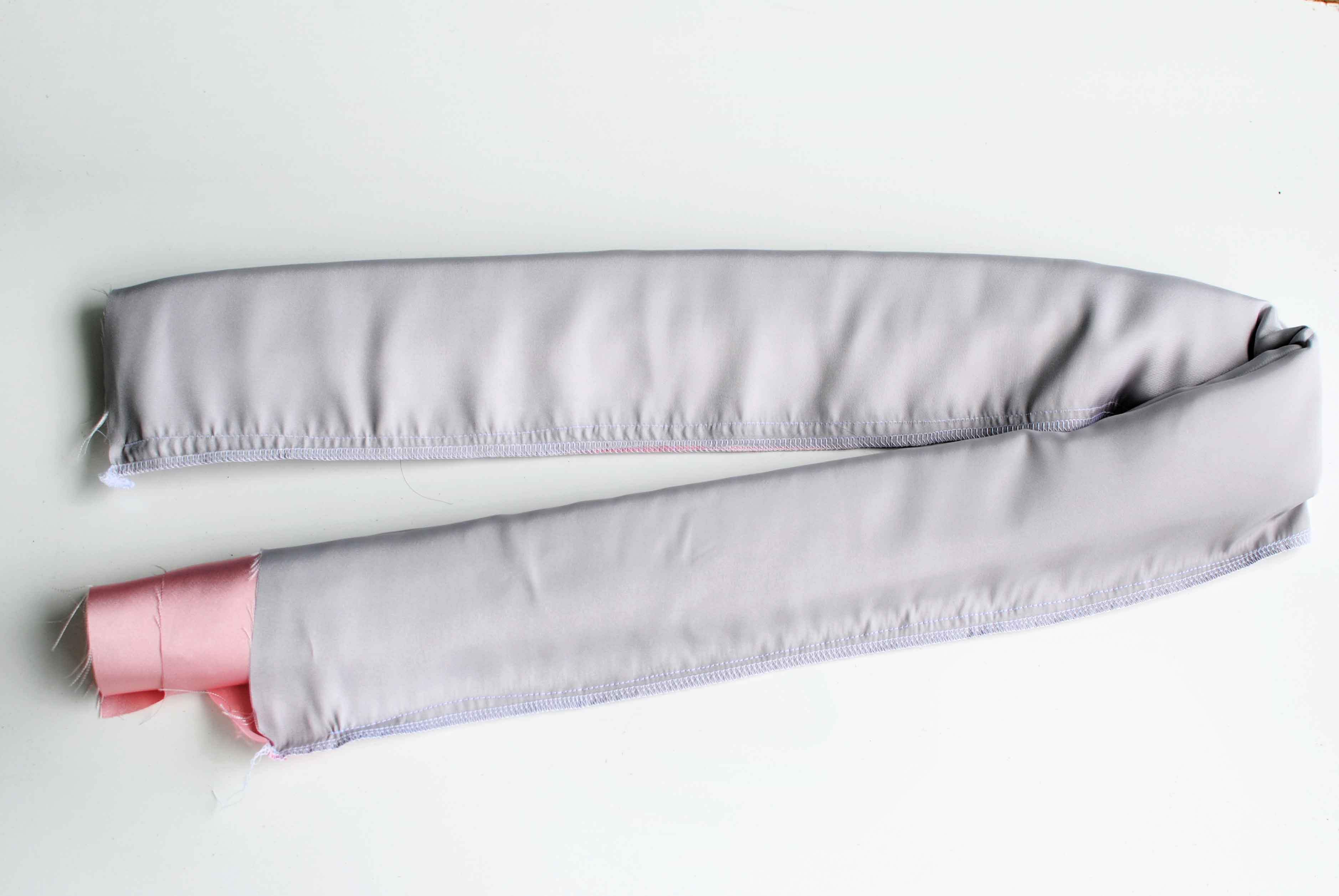 how to sew a pillowcase press the fabric together